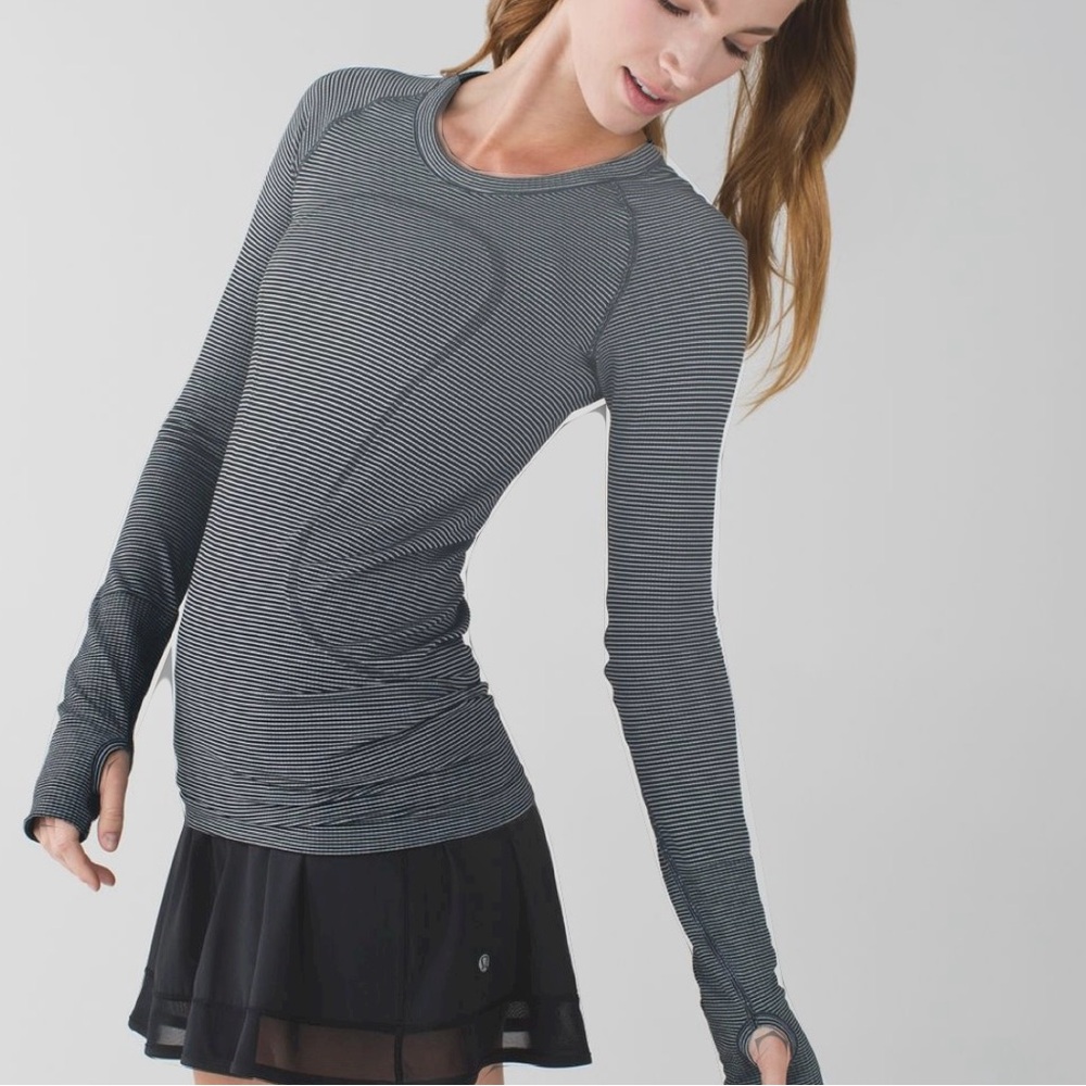 black and white stripped long sleeve swiftly tech top